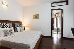 商务单人房, 1 张双人床, 无障碍, 无烟房 | 埃及棉床单、高档床上用品、记忆海绵床垫、迷你吧