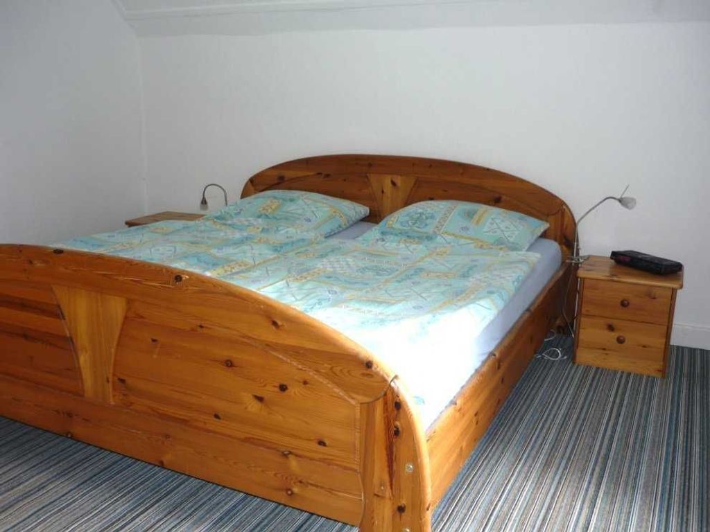 2 Schlafzimmer, Reisekinderbett, WLAN, Bettwäsche