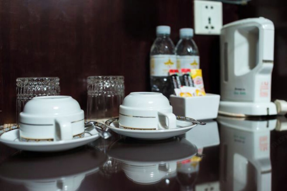 Cà phê và/hoặc dụng cụ pha