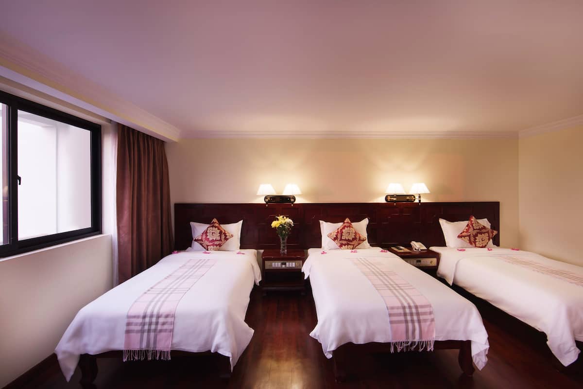 1 bedroom, premium bedding, Select Comfort beds, minibar