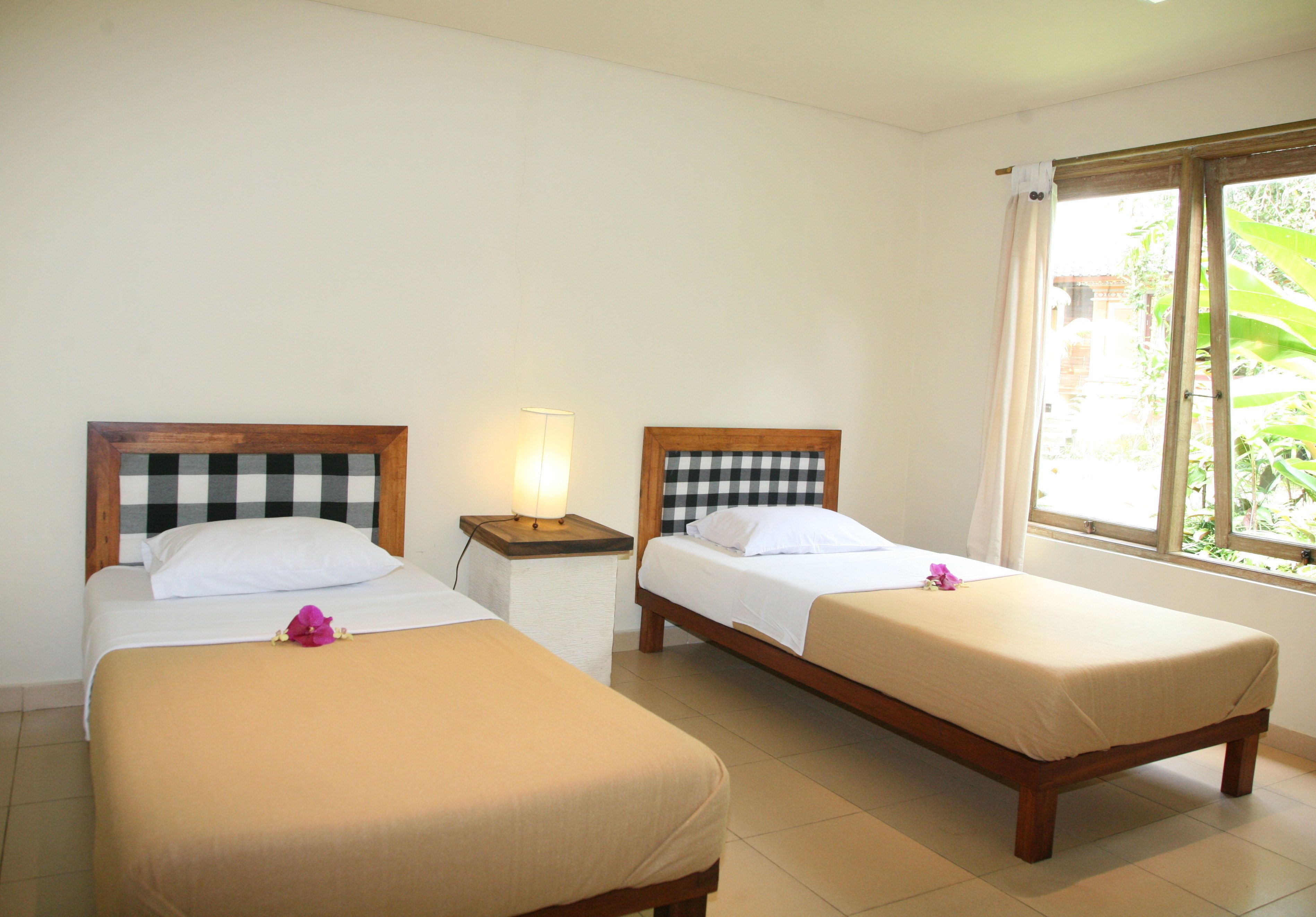 Deluxe Room, 1 Bedroom, Garden View, Garden Area | 1 bedroom, desk, free WiFi