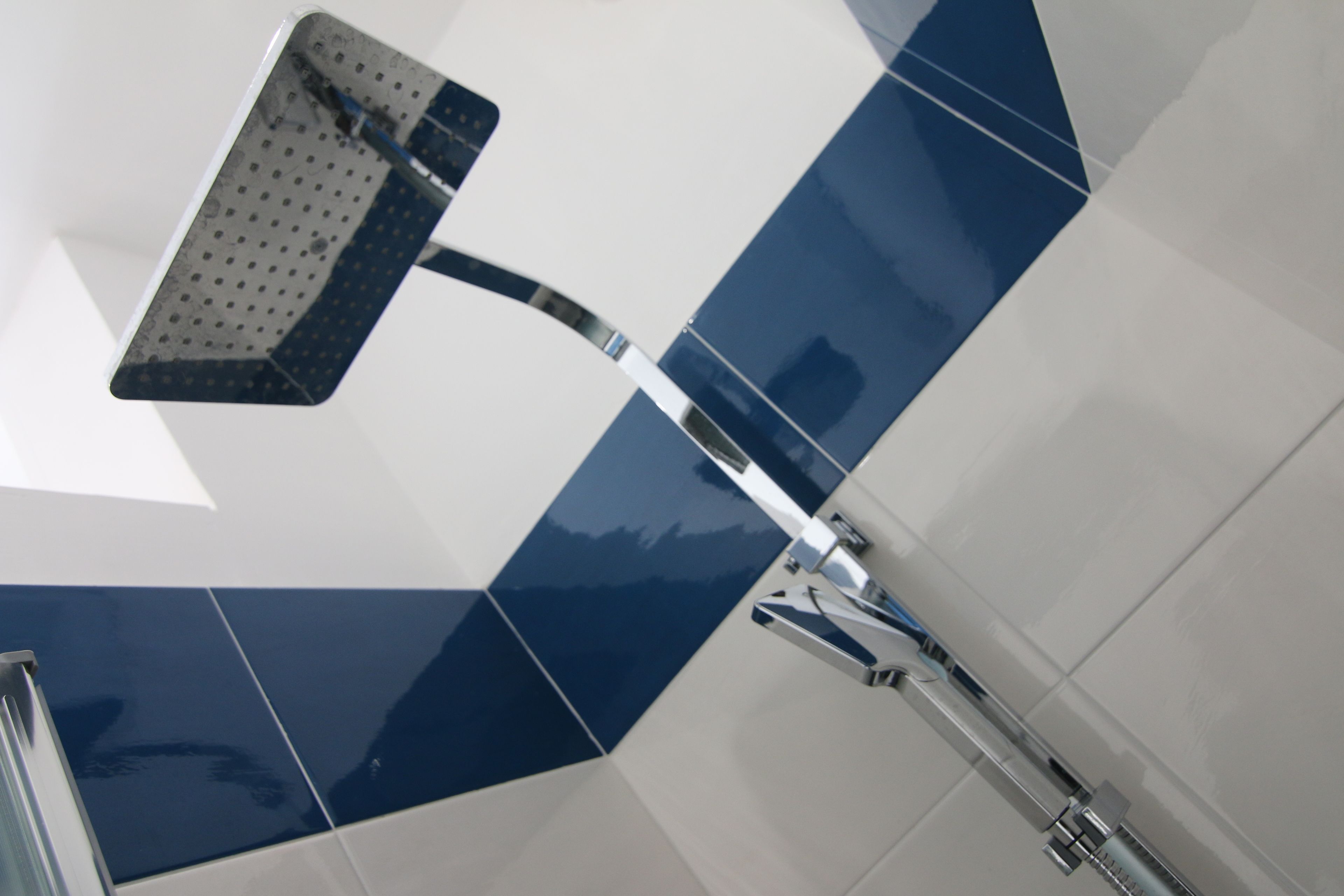 Doppia Standard, 1 letto queen | Bagno | Doccia, soffione a pioggia, set di cortesia gratuito, asciugacapelli