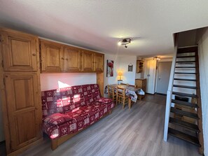 TV - Duplex in Les Saisies - 6 pers, Pets allowed, View on slopes (Les Saisies)