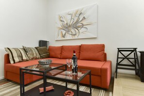 Apartment, 2 Bedrooms | Living area
