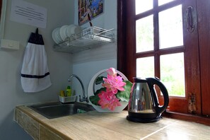 Standard Room | Room amenity - Sirimongkol Resort (Surat Thani)