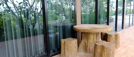 Deluxe Double Room | Terrace/patio