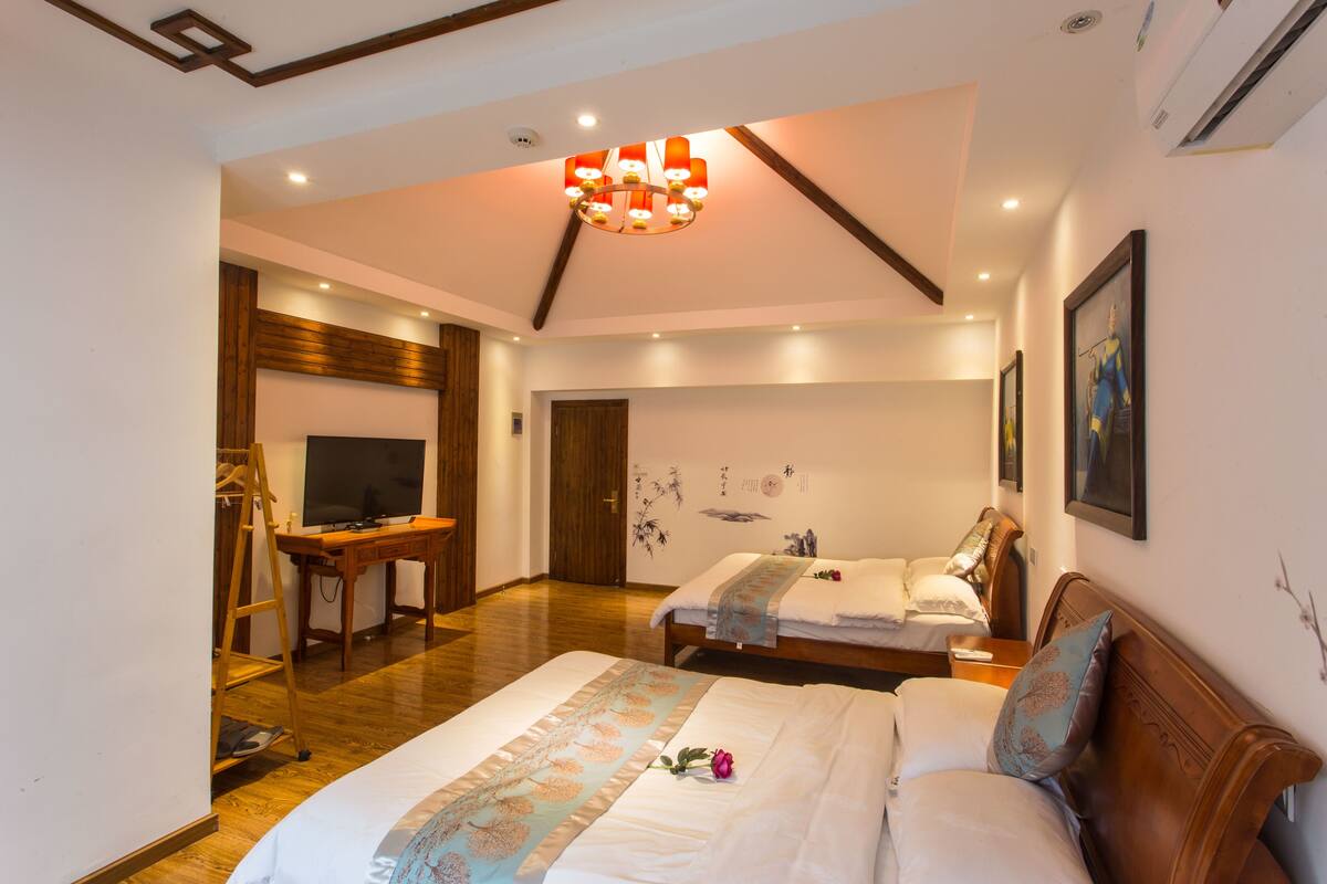 Deluxe Twin kamer | 1 slaapkamer, verduisterende gordijnen, gratis wifi