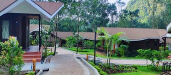 My Hpa-An Residence by Amata