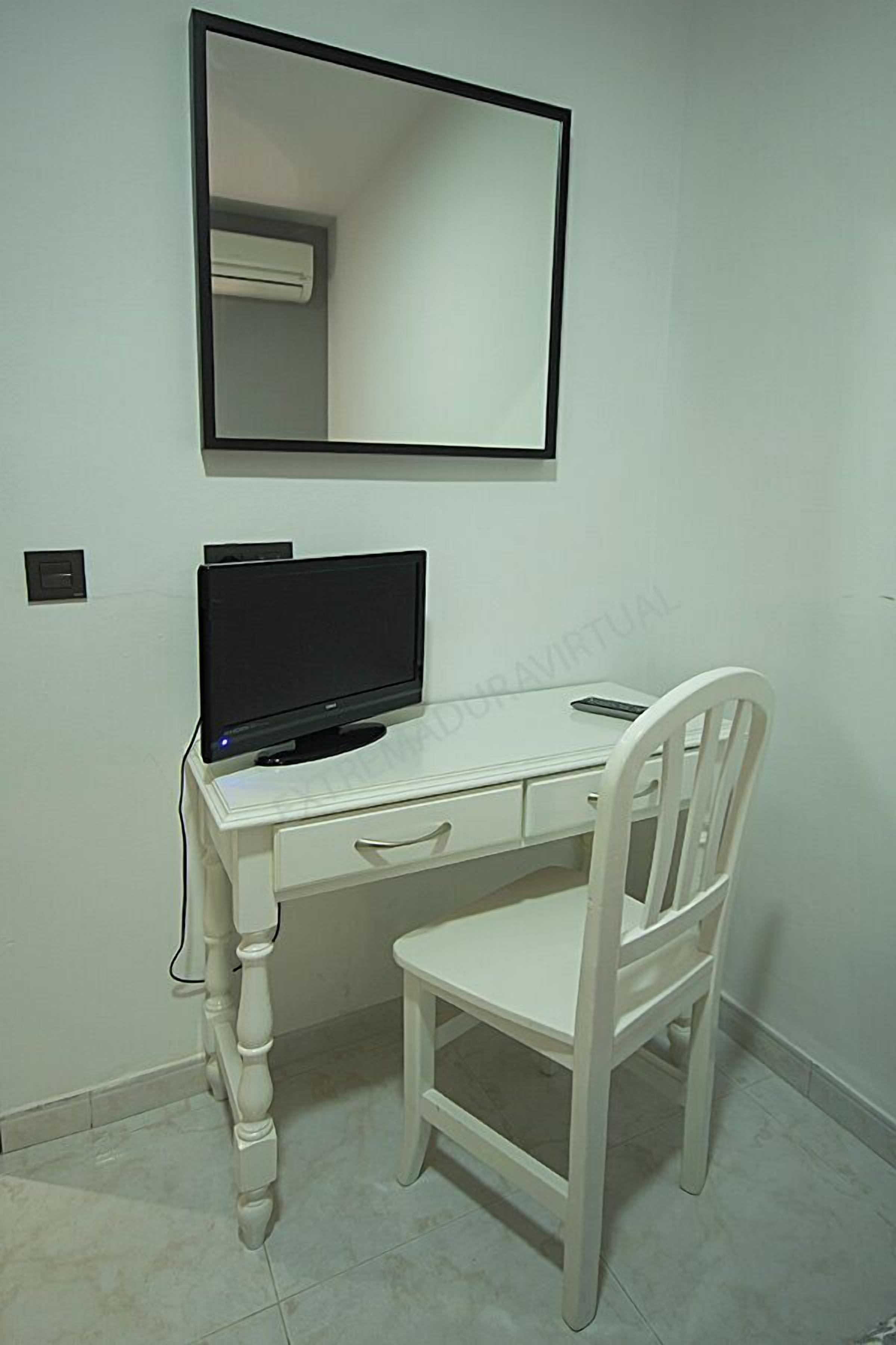 Habitación individual | Escritorio, wifi gratis, ropa de cama
