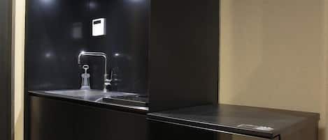 Private Vacation Home | Private kitchenette