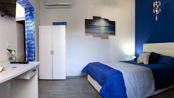 Phòng 3 Deluxe | Minibar, bàn, màn/rèm cản sáng, truy cập Internet không dây miễn phí