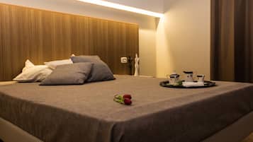 Comfort Suite, 2 Bedrooms, Connecting Rooms, Tower | 1 bedroom, Egyptian cotton sheets, premium bedding, memory foam beds