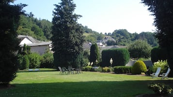 Trädgård
