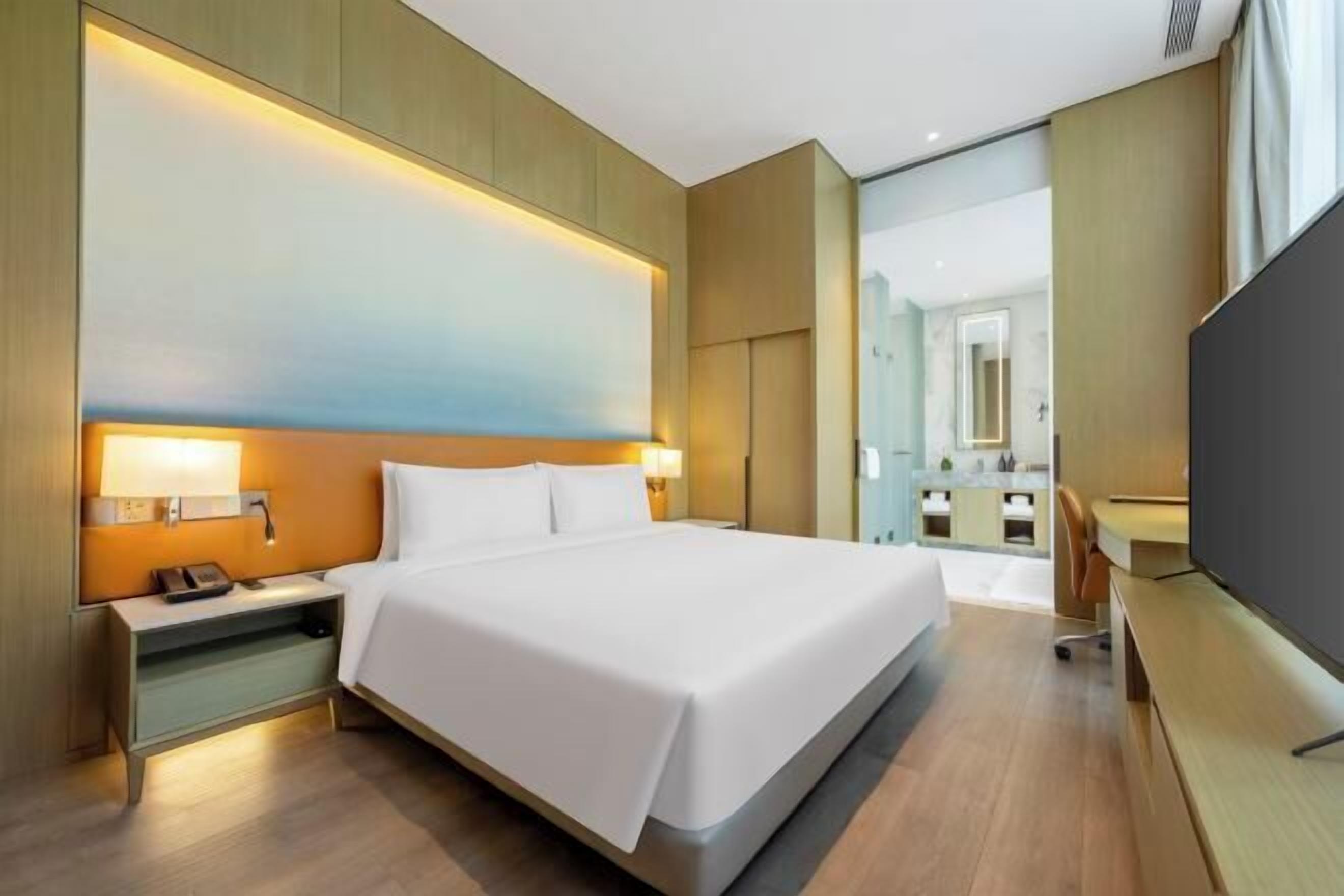 Premium bedding, soundproofing, iron/ironing board, rollaway beds