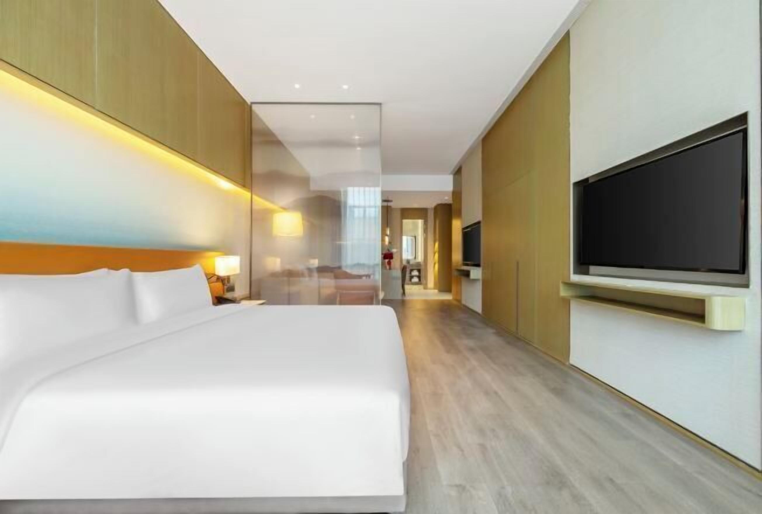 Premium bedding, soundproofing, iron/ironing board, rollaway beds