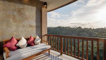 Kayon Jungle Suite | Balcony view