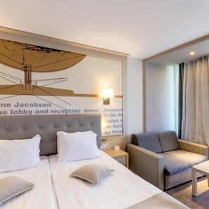 Minibar, desk, iron/ironing board, free WiFi - Effect Grand Victoria Hotel (Sunny Beach)