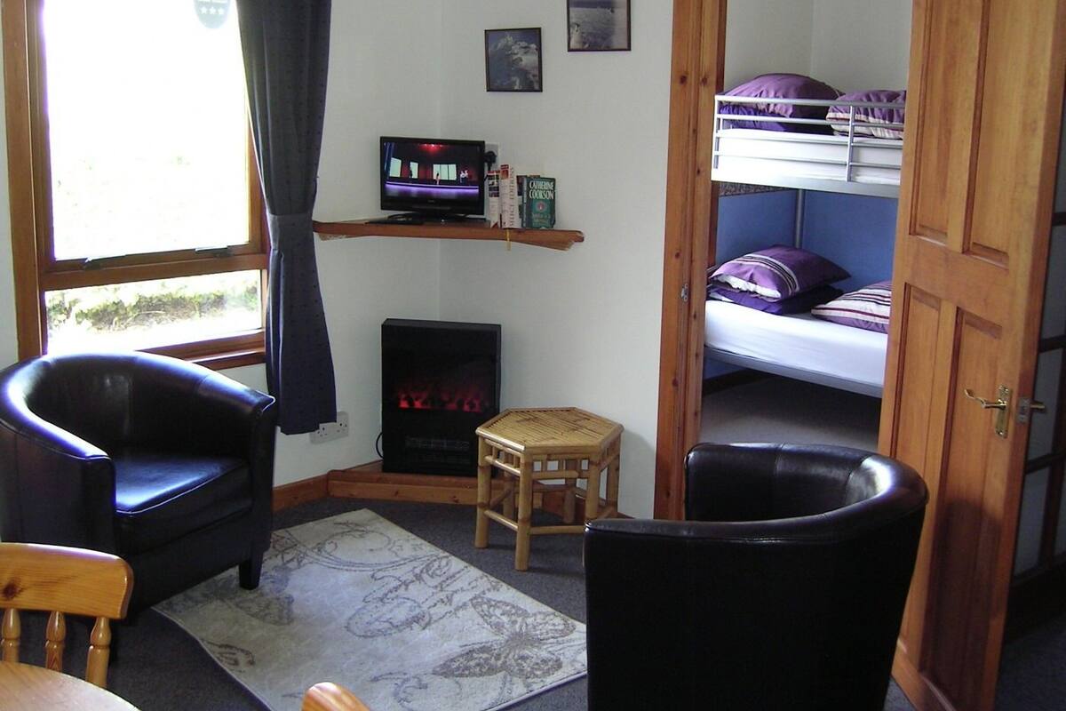 1 chambre, rideaux occultants, Wi-Fi gratuit, décoration personnalisée