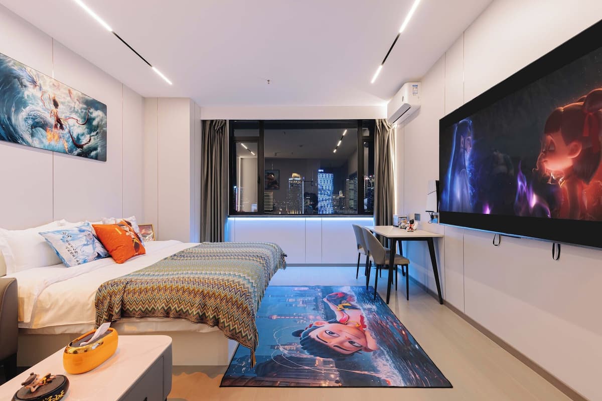 Luxury Double Room | Desk, blackout drapes, free WiFi, bed sheets