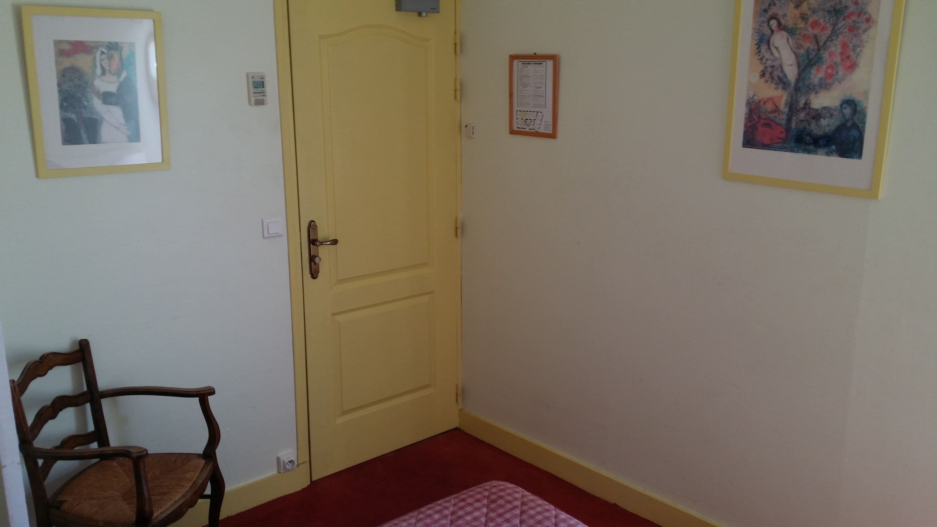 desk, blackout curtains, rollaway beds, free wifi