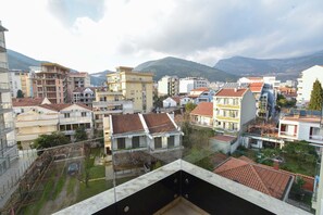 View from room - Blue coast Apartments (Budva)