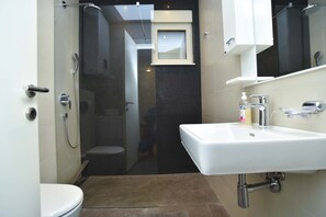 Bathroom - Blue coast Apartments (Budva)