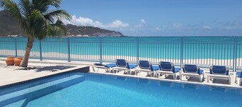 Villas on Great Bay Beachfront Villa Foxie