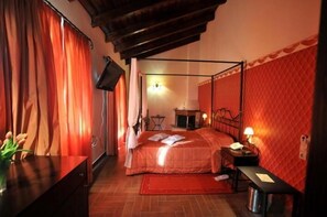 In-room safe, iron/ironing board, free cots/infant beds, free WiFi