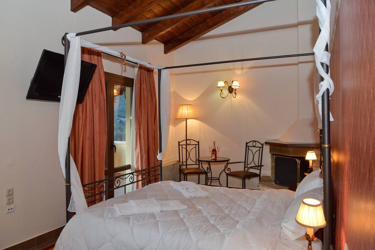 In-room safe, iron/ironing board, free cots/infant beds, free WiFi
