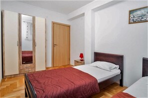 Apartment, 2 Bedrooms (3)