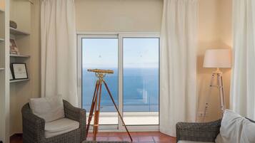 Flat-screen TV, video-game console, DVD player, iPod dock