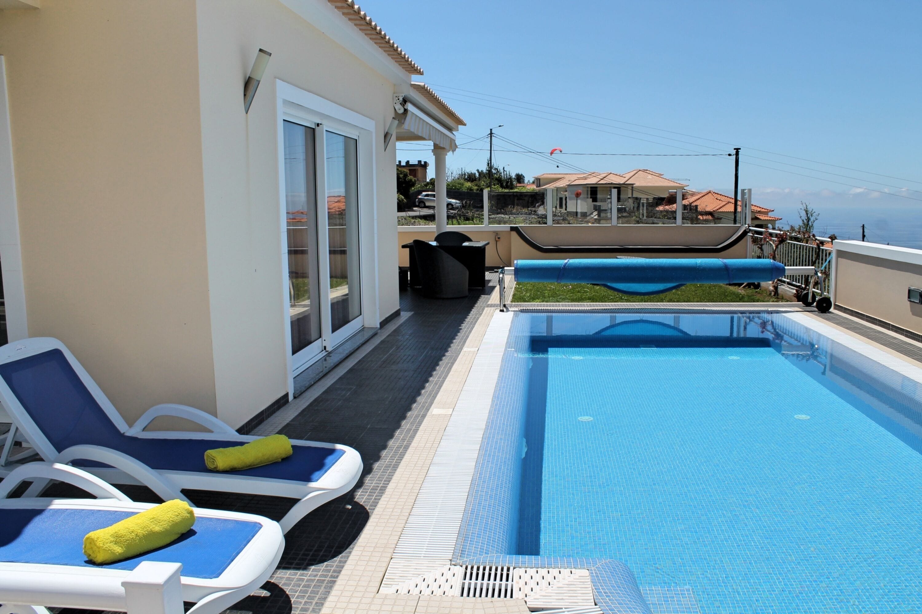 Vila, piscina particular | Parte interna