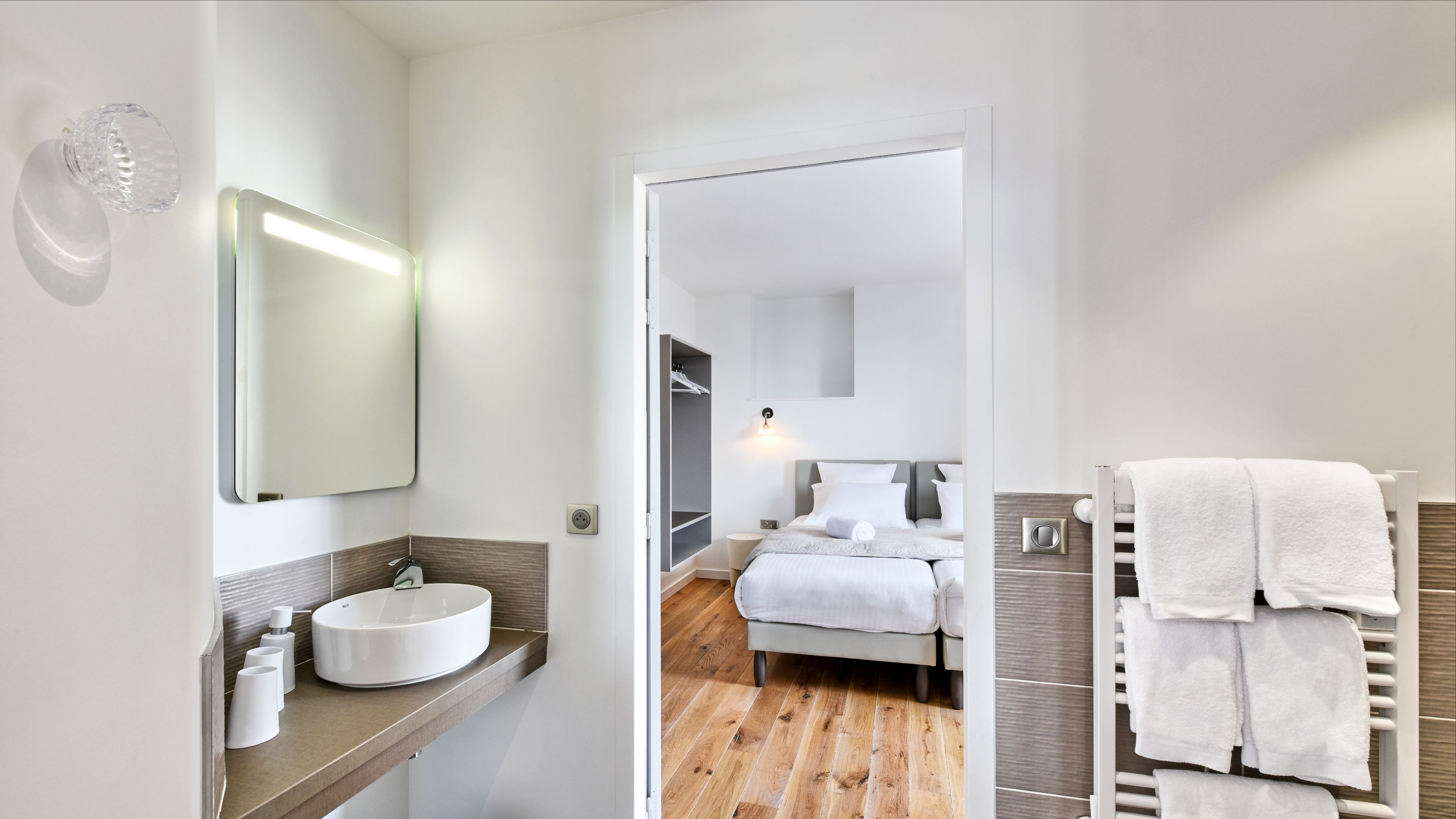 family suite, non smoking, sea facing (suite familiale) | bathroom | shower, towels, soap, toilet paper