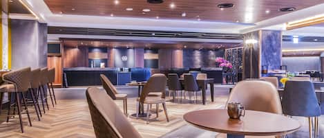 Coin salon dans le hall