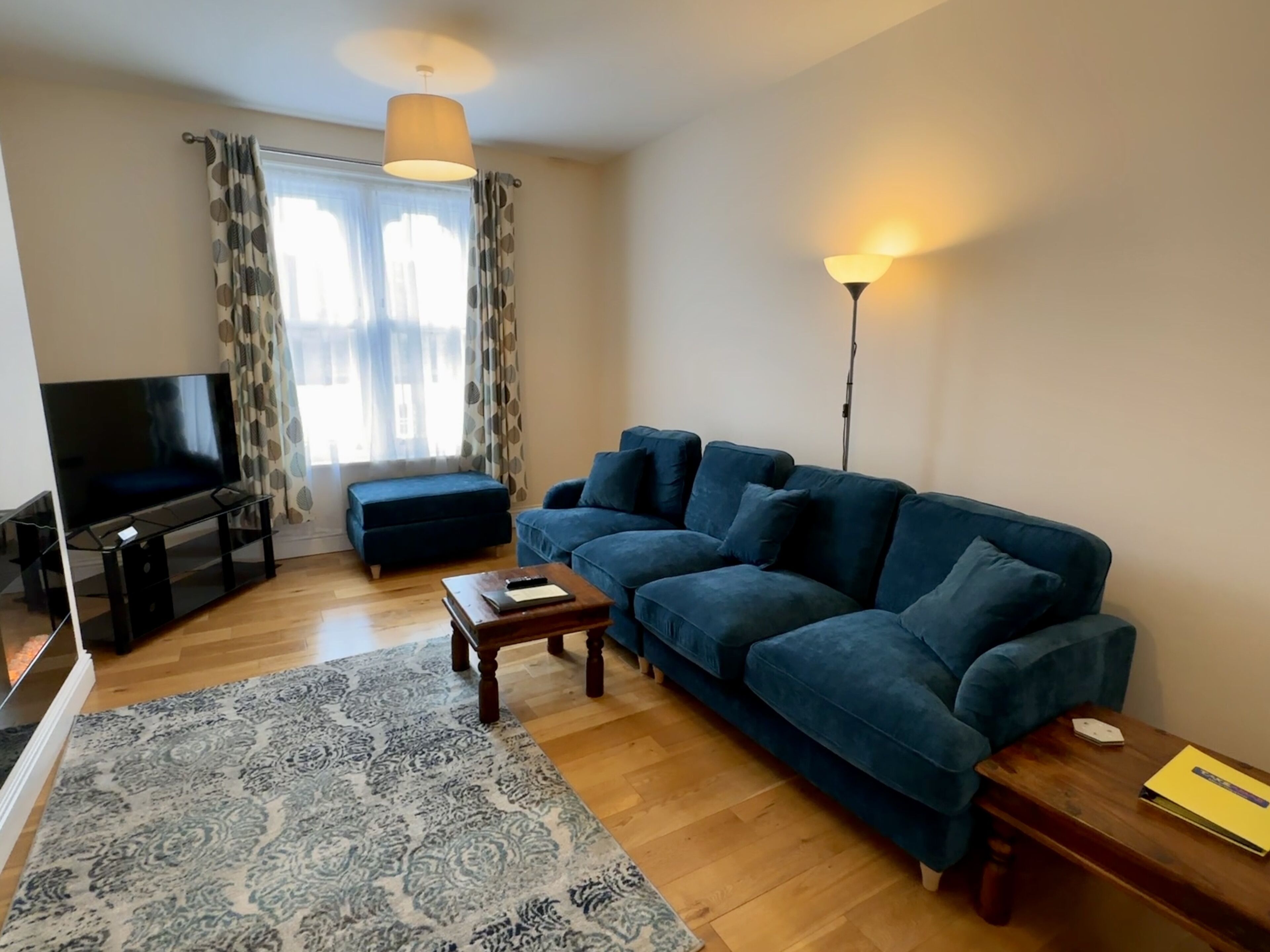 family penthouse | living area | 30-inch flat-screen tv with digital channels, tv