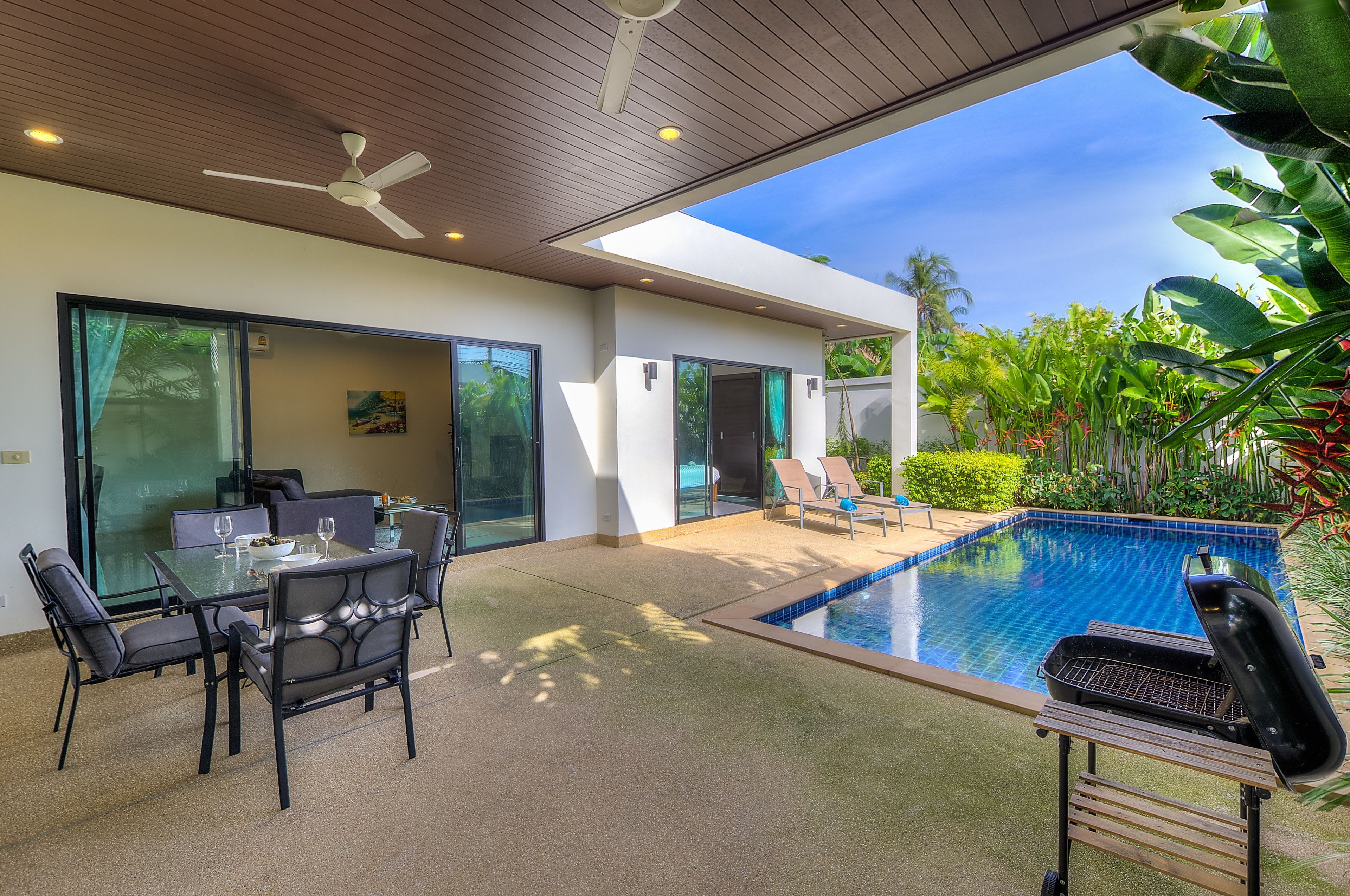 Photo - Elegant 2br Boutique Pool Villa by Intira Villas