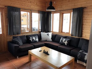Basic Cottage, 2 Bedrooms (2) | Living room - Ytri Vík (Dalvik)