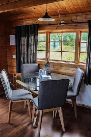 Basic Cottage, 1 Bedroom (2) | Free WiFi, bed sheets