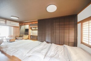 Superior Twin Room | Living area - Zerogravity koniya clubhouse (Setouchi)