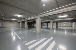 自助泊车 15 每晚