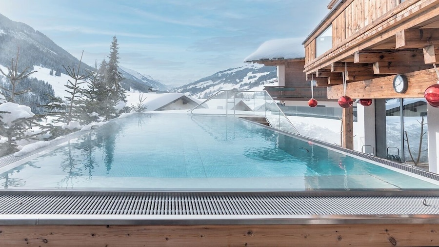 Hotel Astrid - Ski In & Ski Out