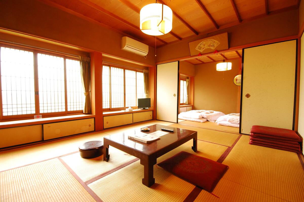 Japanese Style Standard Quadruple Room, Non-Smoking | In-room safe, WiFi (free), bed sheets