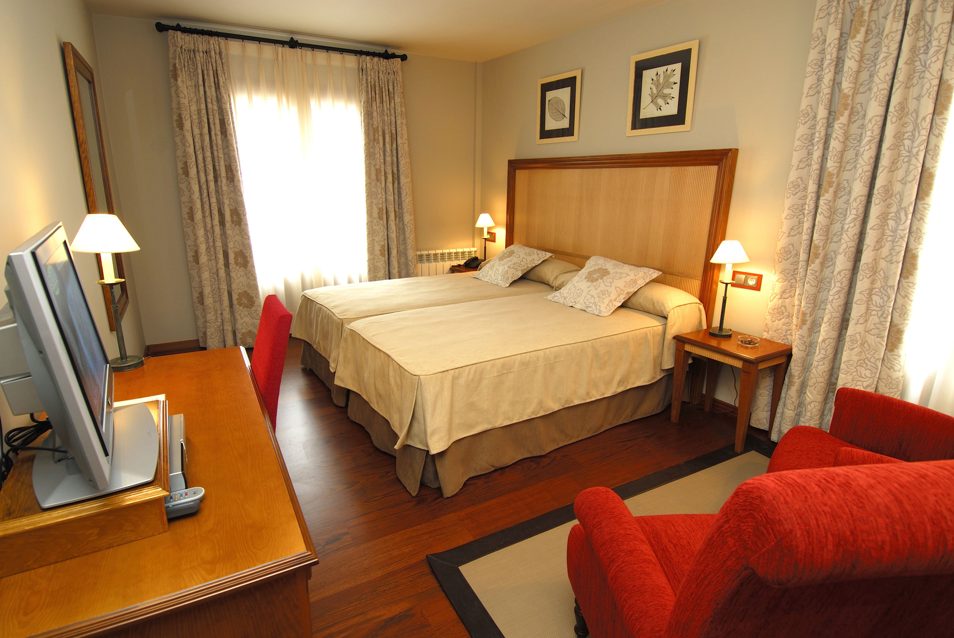 Rideaux occultants, Wi-Fi gratuit, draps fournis