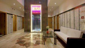 フロント