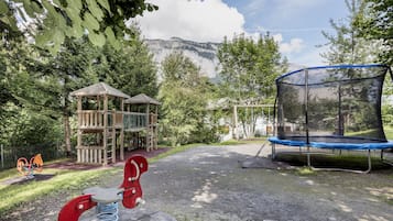 Children's play area - outdoor