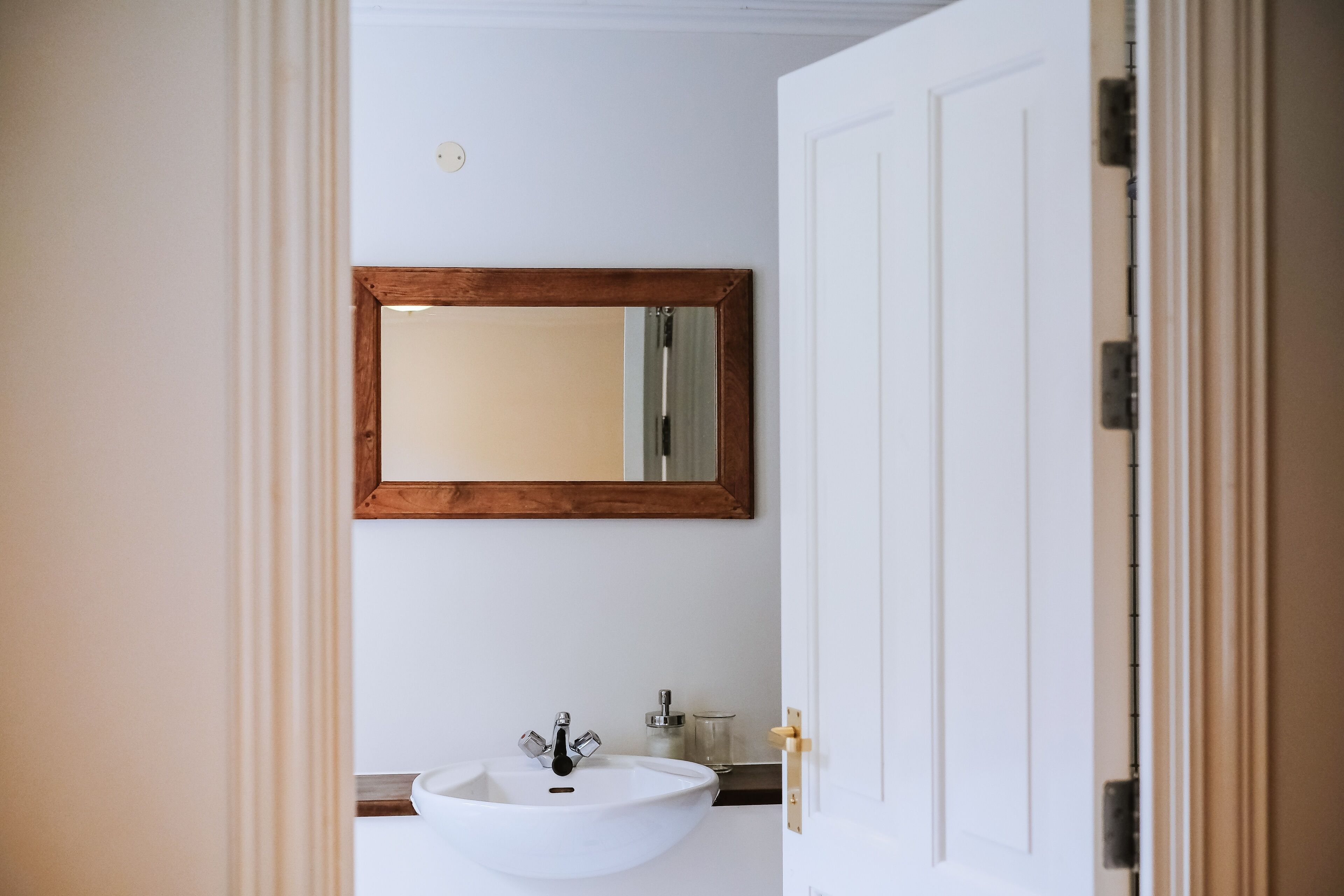 double room (small) | bathroom | towels