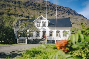 Framhlið gististaðar