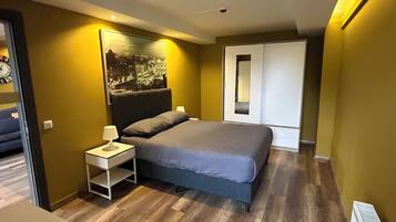 Standard Condo | 1 bedroom, premium bedding, desk, soundproofing