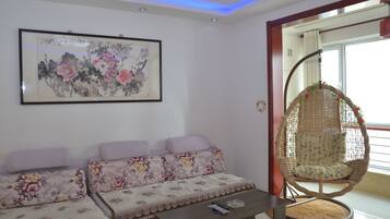 Suite, 2 Schlafzimmer | 2 Schlafzimmer, Schreibtisch, Verdunkelungsvorhänge, kostenloses WLAN