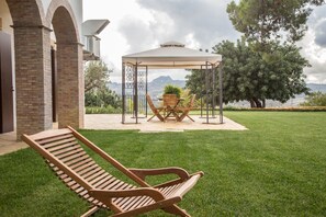 Outdoor pool, pool umbrellas, pool loungers